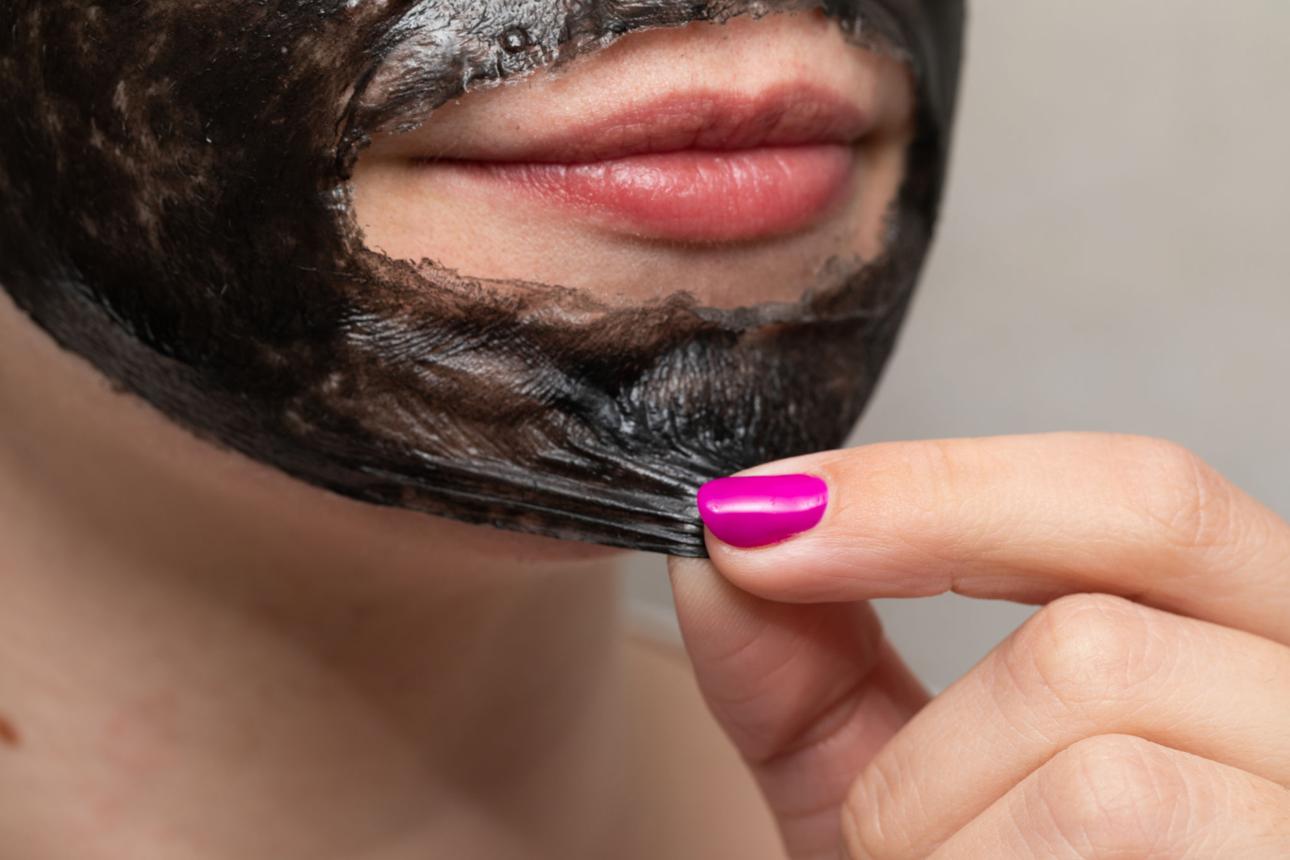 Korean Charcoal Peel-Off Face Maski - 50ml